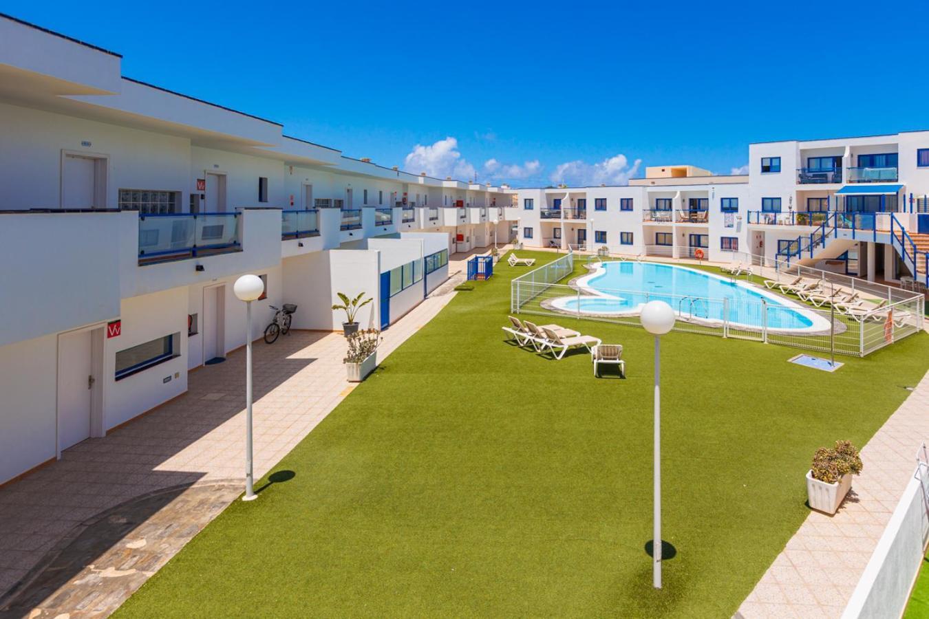 Astarita Pool Коста Калма Экстерьер фото